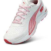 Lade das Bild in den Galerie-Viewer, Einmalig & limitiert: PUMA Jubiläumsschuh